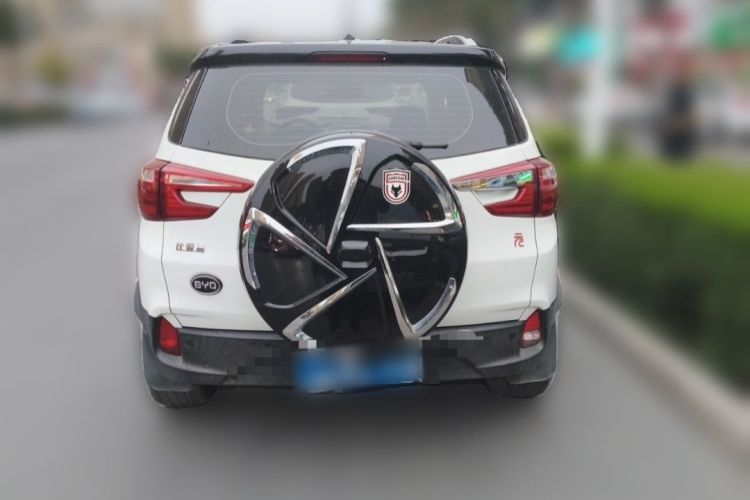 BYD Yuan 2020 #9 BYD Yuan 2020 car image #9
