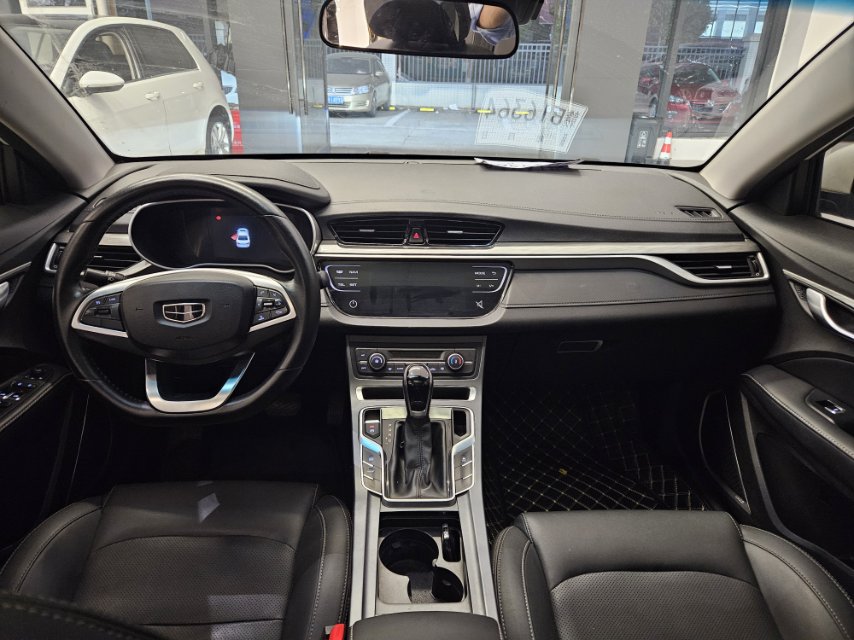 GEELY Emgrand 2019 #7 GEELY Emgrand 2019 car image #7