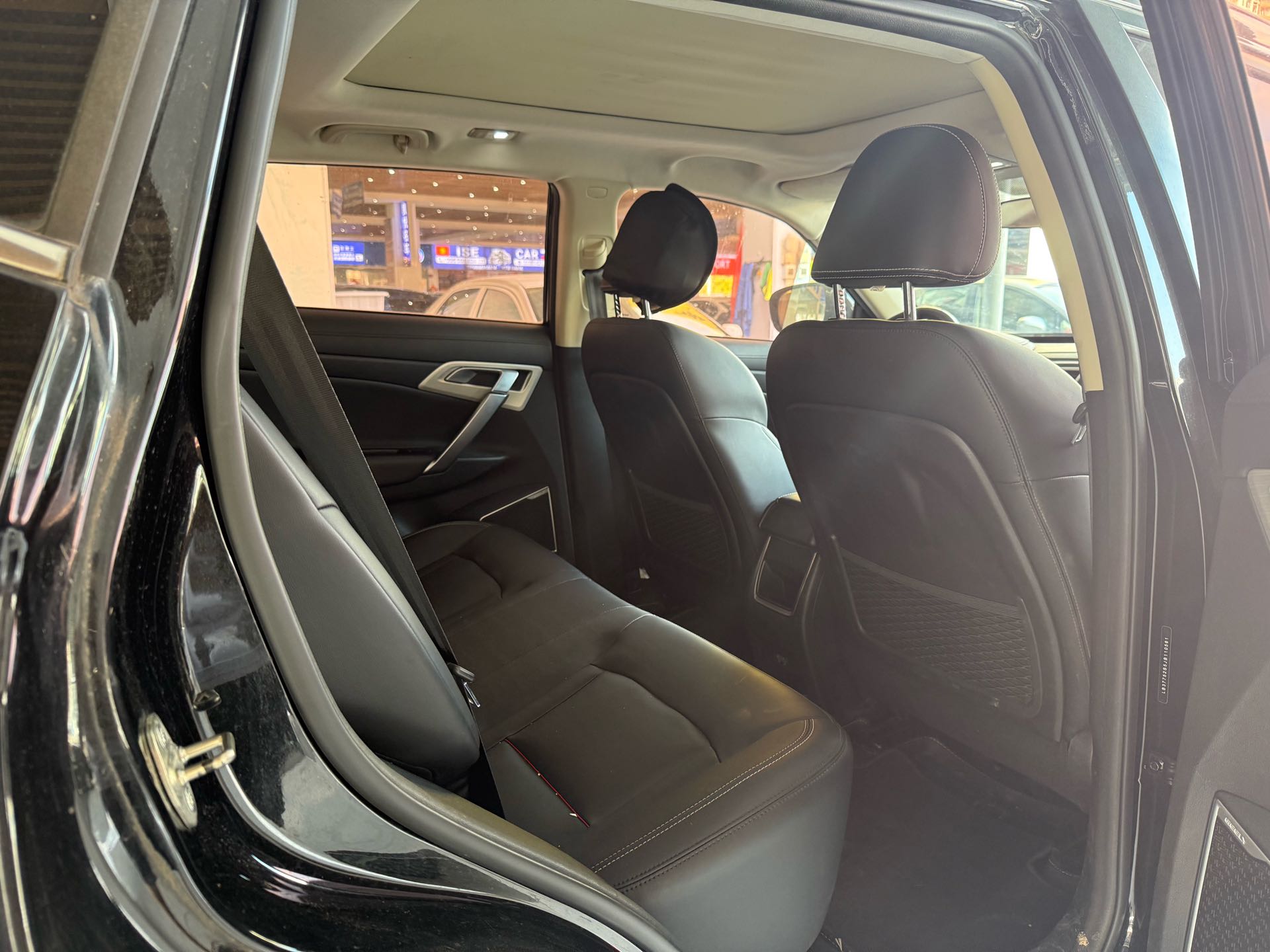 GEELY Boyue 2018 #5 GEELY Boyue 2018 imagen de coche #5