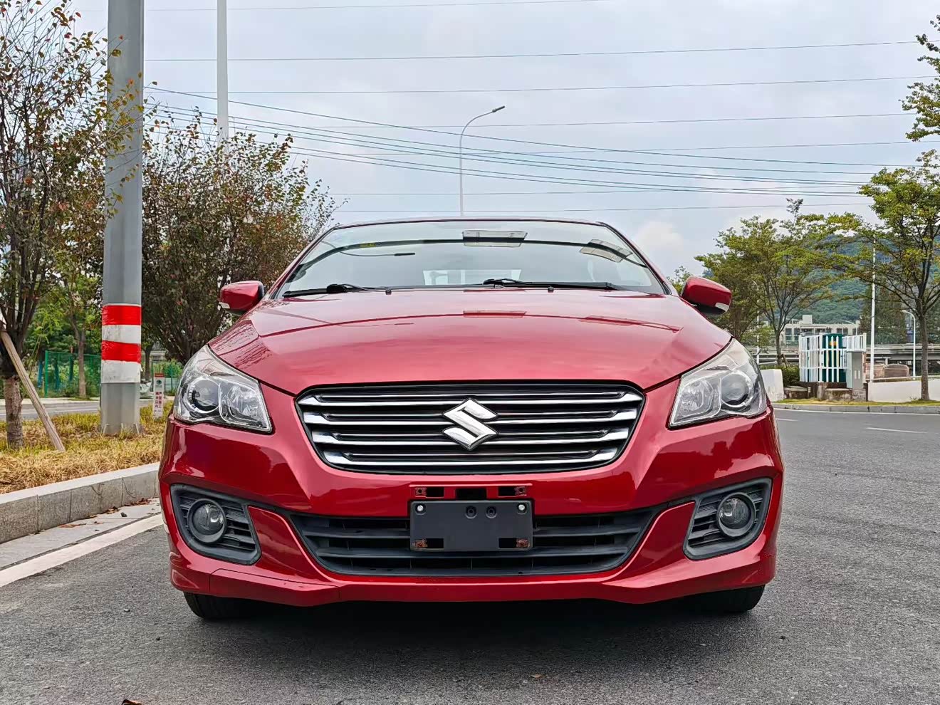 Suzuki Ciaz 2016 汽车图片 