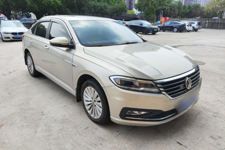 Volkswagen Lavida 2019 #4 Volkswagen Lavida 2019 car image #4