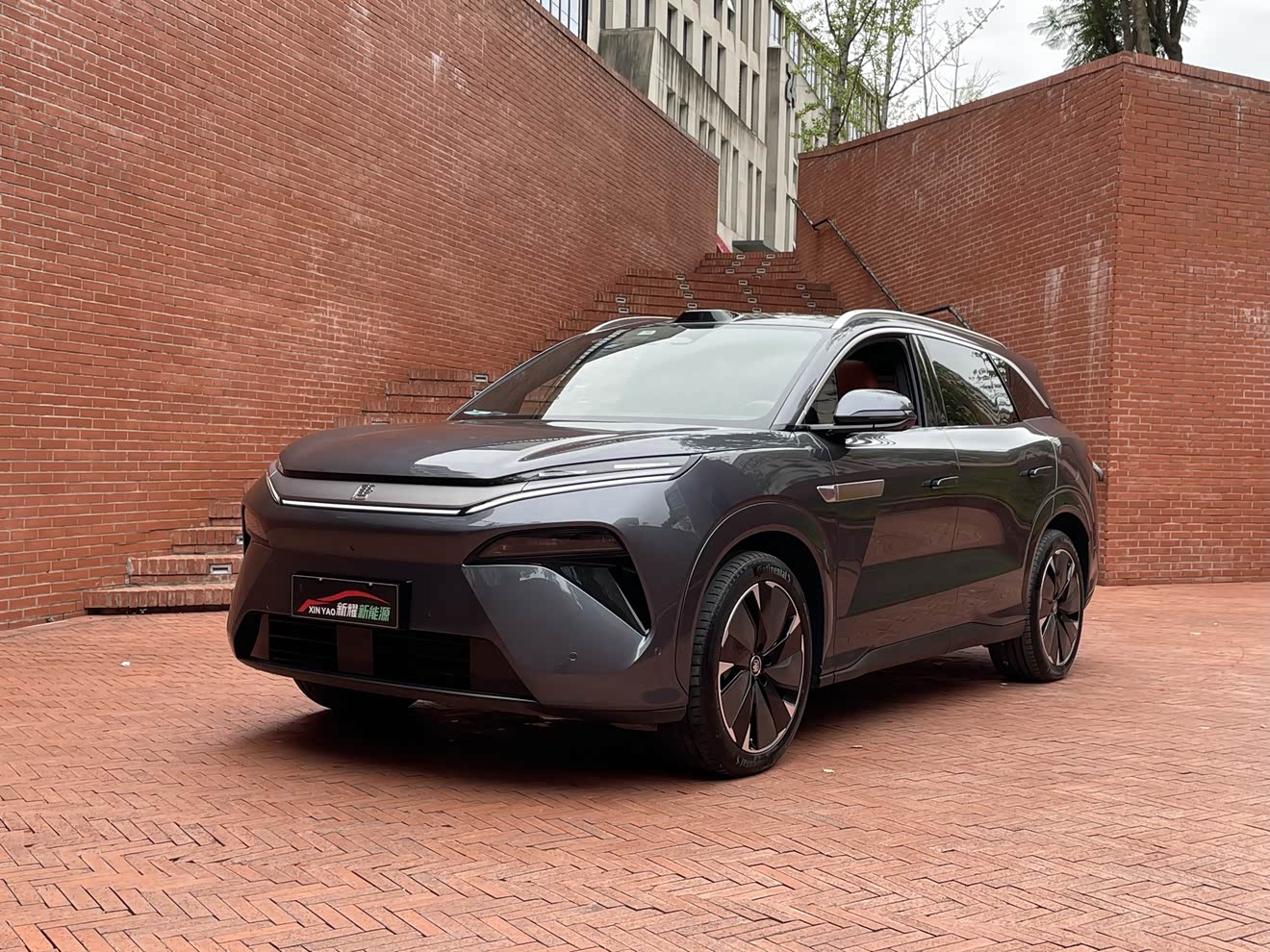 BYD Tang L 2025 car image 