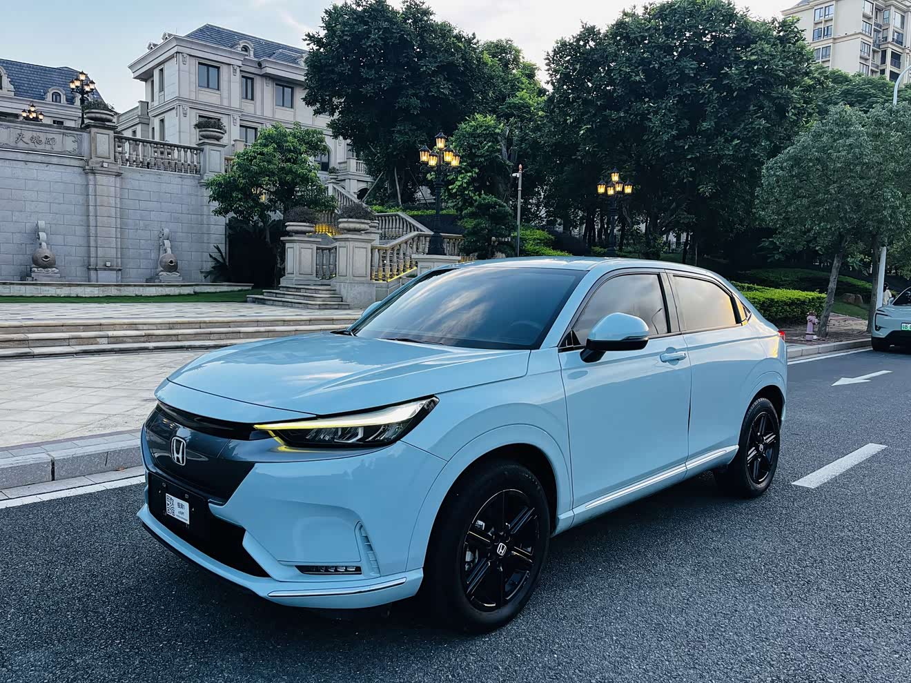 Honda e:NP1 2023 car image 