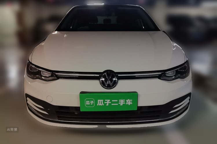 Volkswagen Golf 2023 car image #3