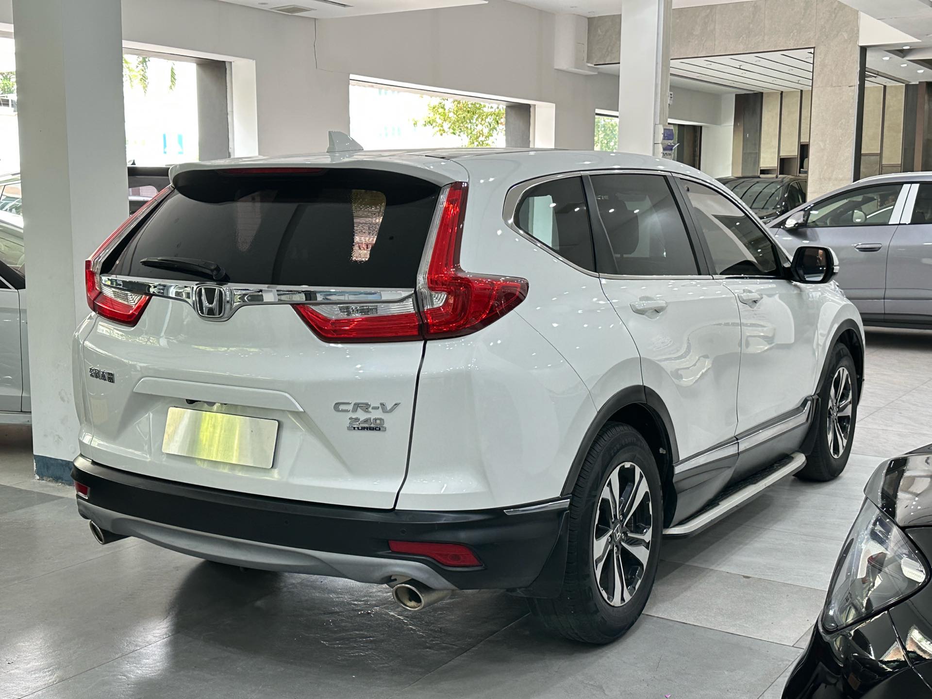 Honda CR-V 2017 car image #3