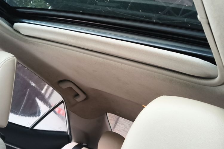 Toyota Corolla 2017 #18 Toyota Corolla 2017 car image #18