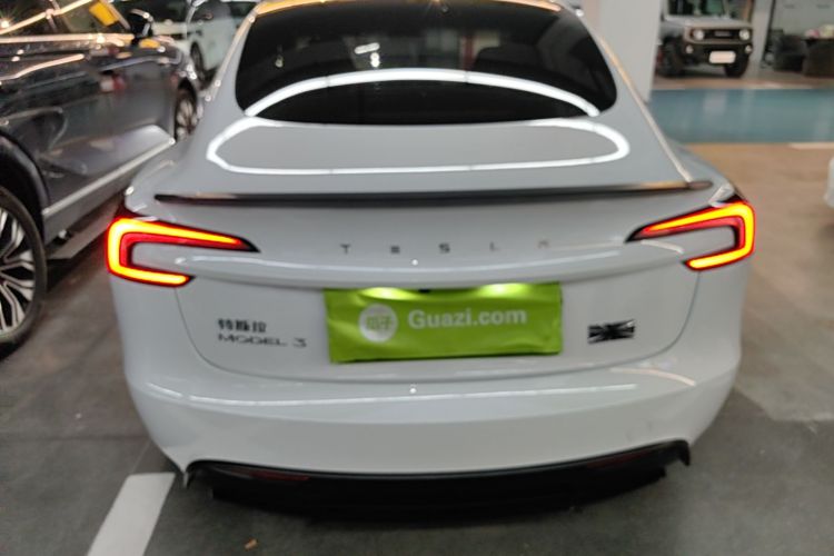 Tesla Model 3 2024 #4 Tesla Model 3 2024 immagine di auto #4