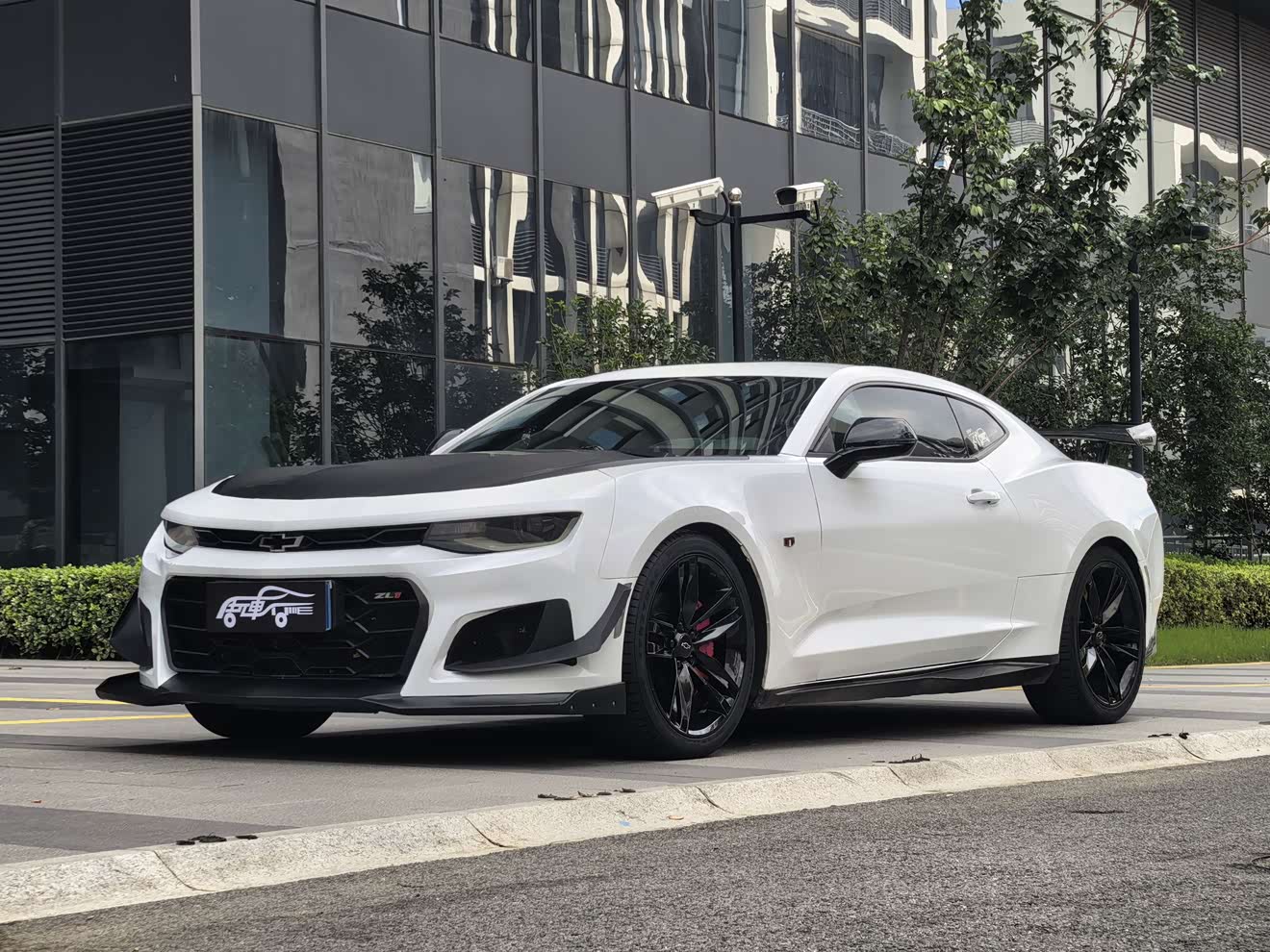 Chevrolet Camaro 2018 car image 