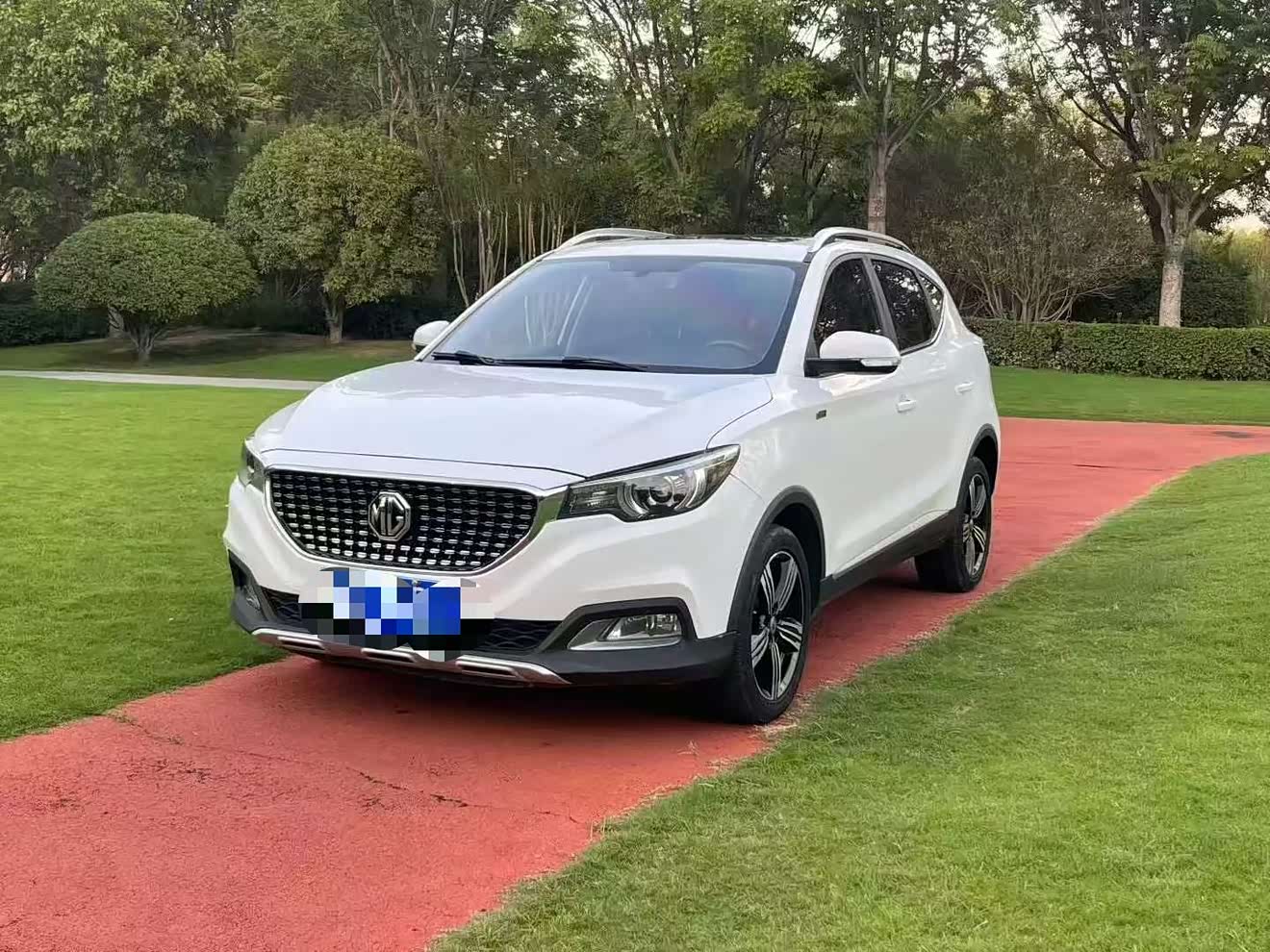 MG ZS 2019 MG ZS 2019 car image