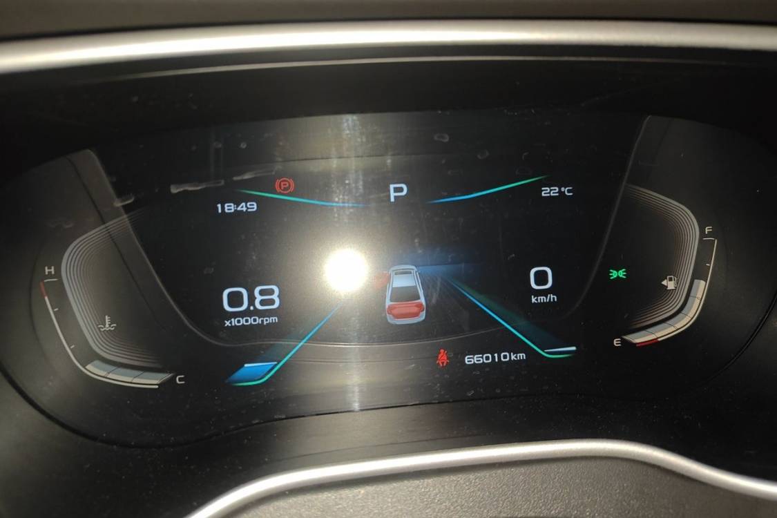 GEELY Emgrand 2019 #24 GEELY Emgrand 2019 car image #24