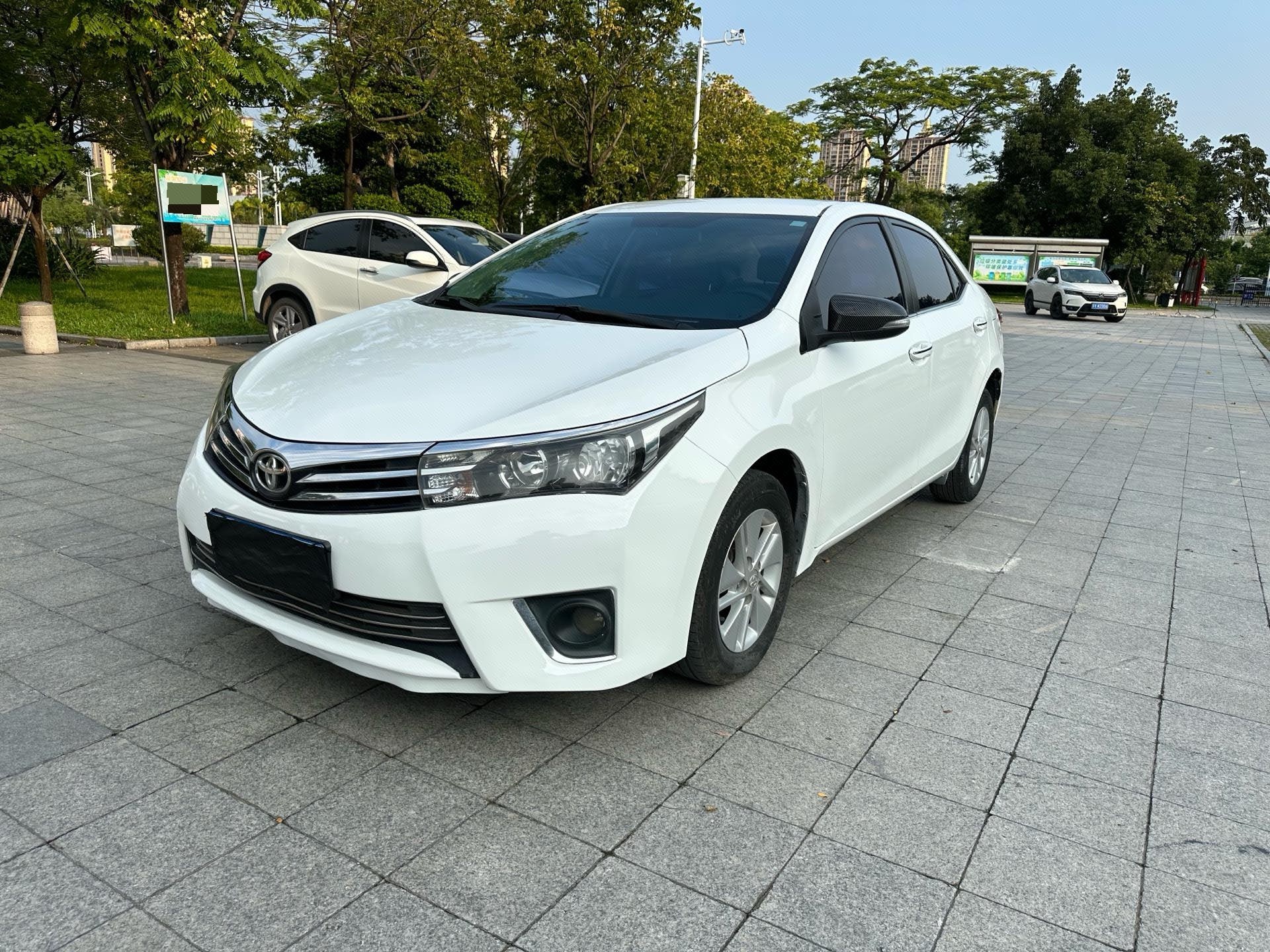Toyota Corolla 2015 Toyota Corolla 2015 car image