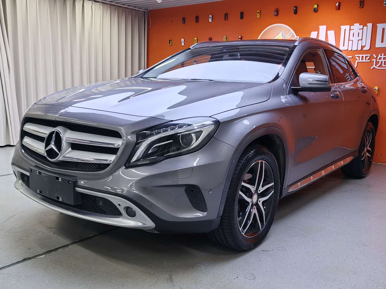 Mercedes-Benz GLA Class 2015 car image 