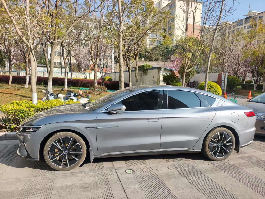 BYD Han 2022 car image #6