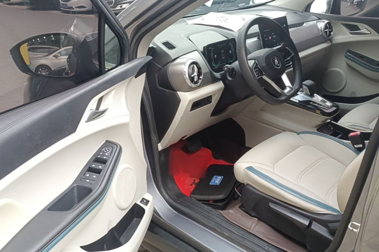 BYD Yuan Pro 2023 #12 BYD Yuan Pro 2023 immagine di auto #12