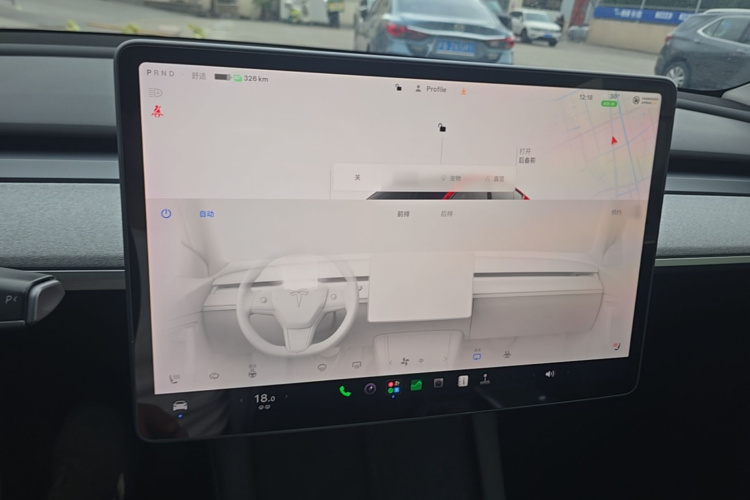 Tesla Model Y 2023 #17 Tesla Model Y 2023 immagine di auto #17