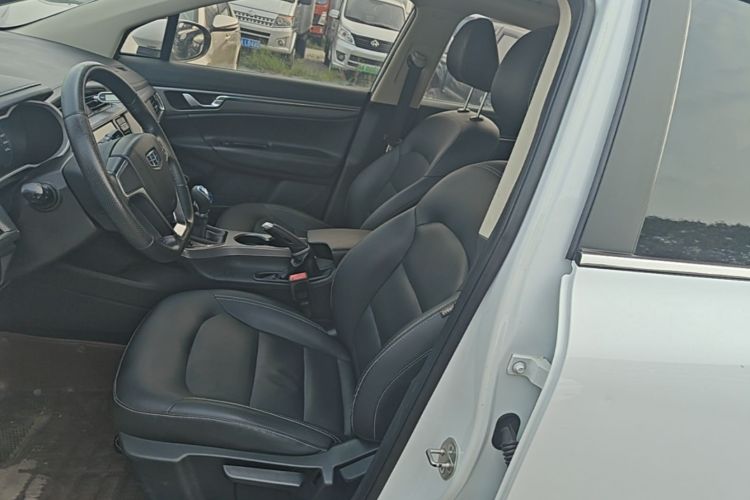 GEELY Emgrand GS 2017 #15 GEELY Emgrand GS 2017 car image #15