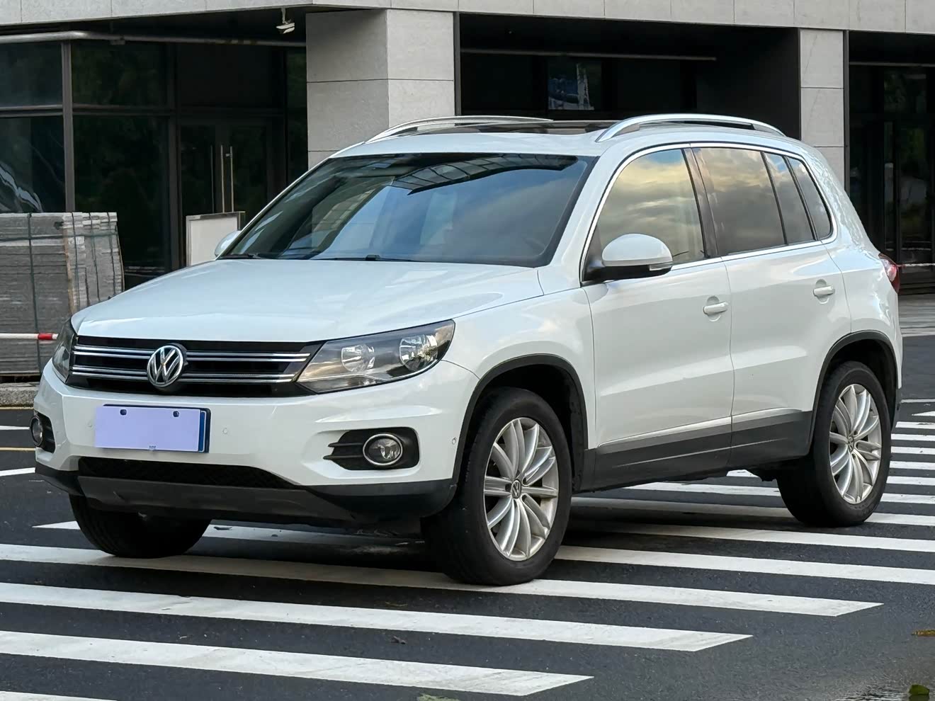 Volkswagen Tiguan 2015 汽车图片 