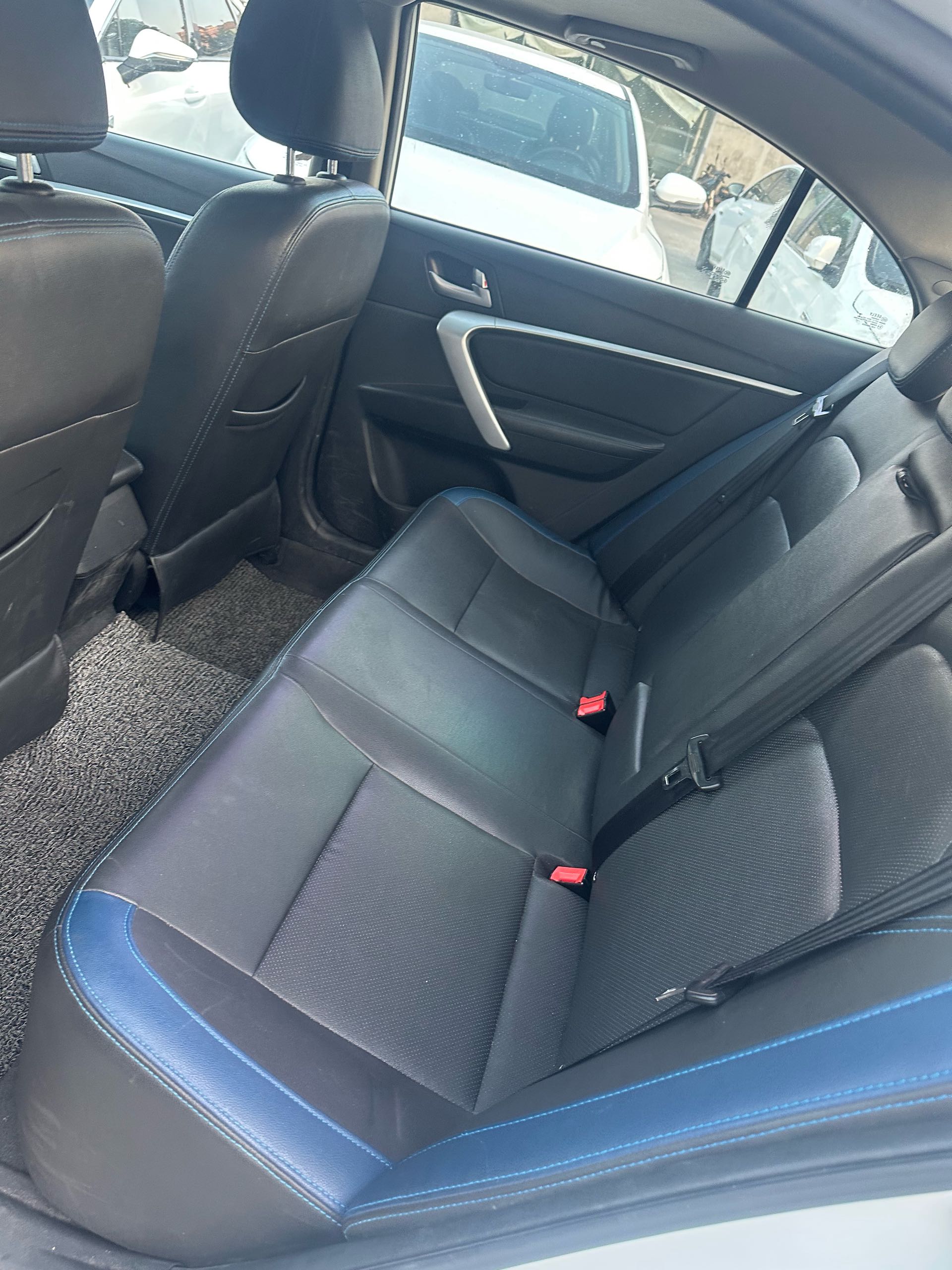 GEELY Emgrand New Energy 2017 car image #6