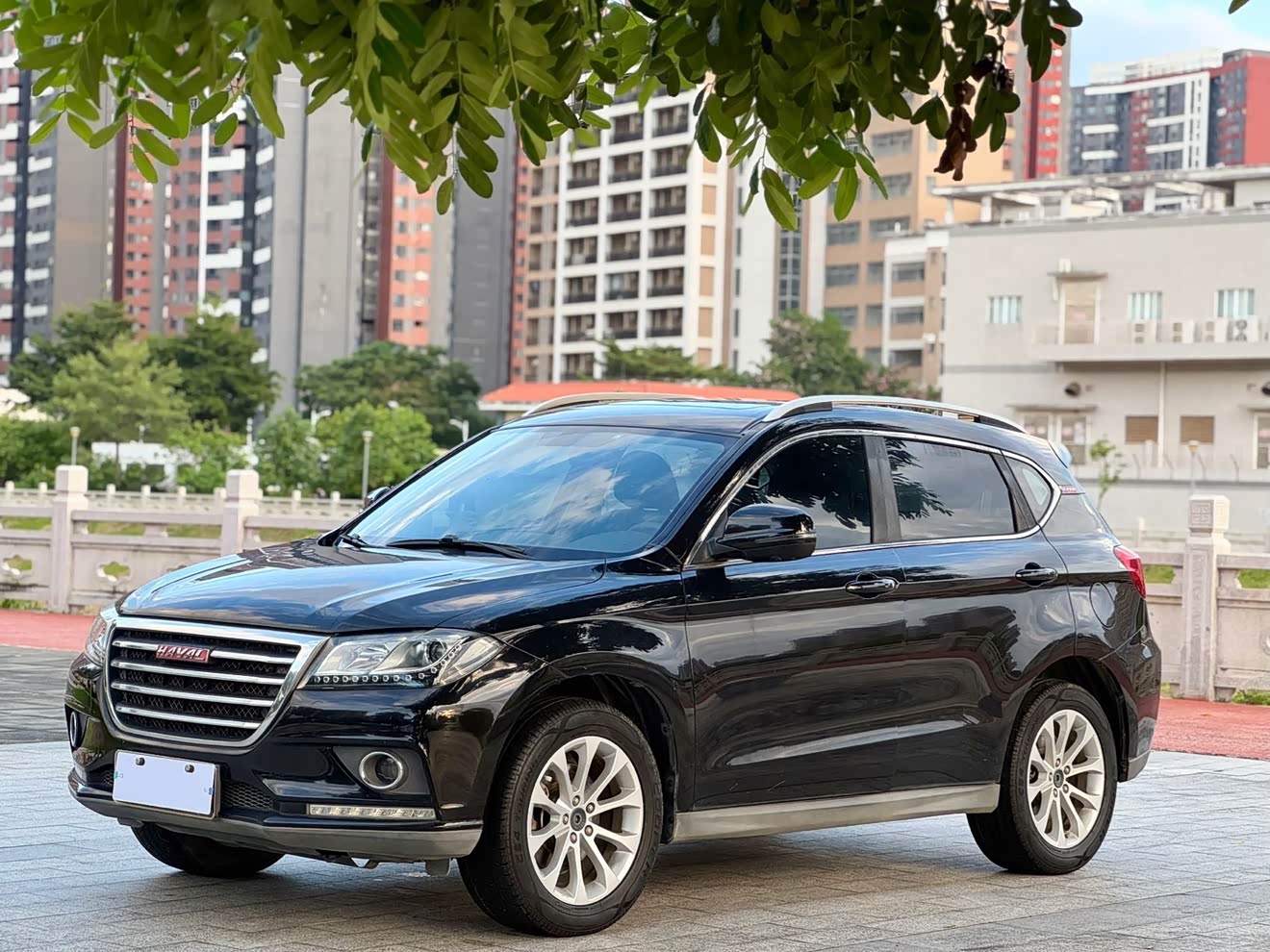 Haval H2 2017 car image 