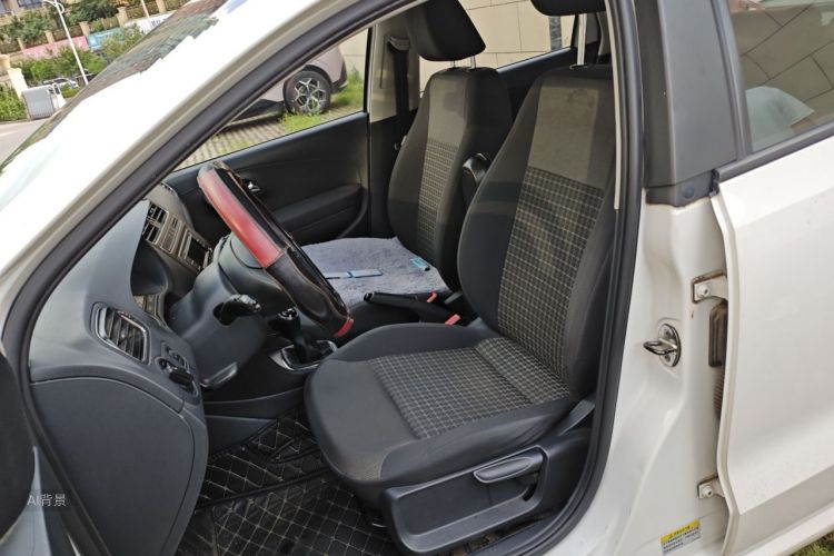 Volkswagen Polo 2016 #17 Volkswagen Polo 2016 car image #17