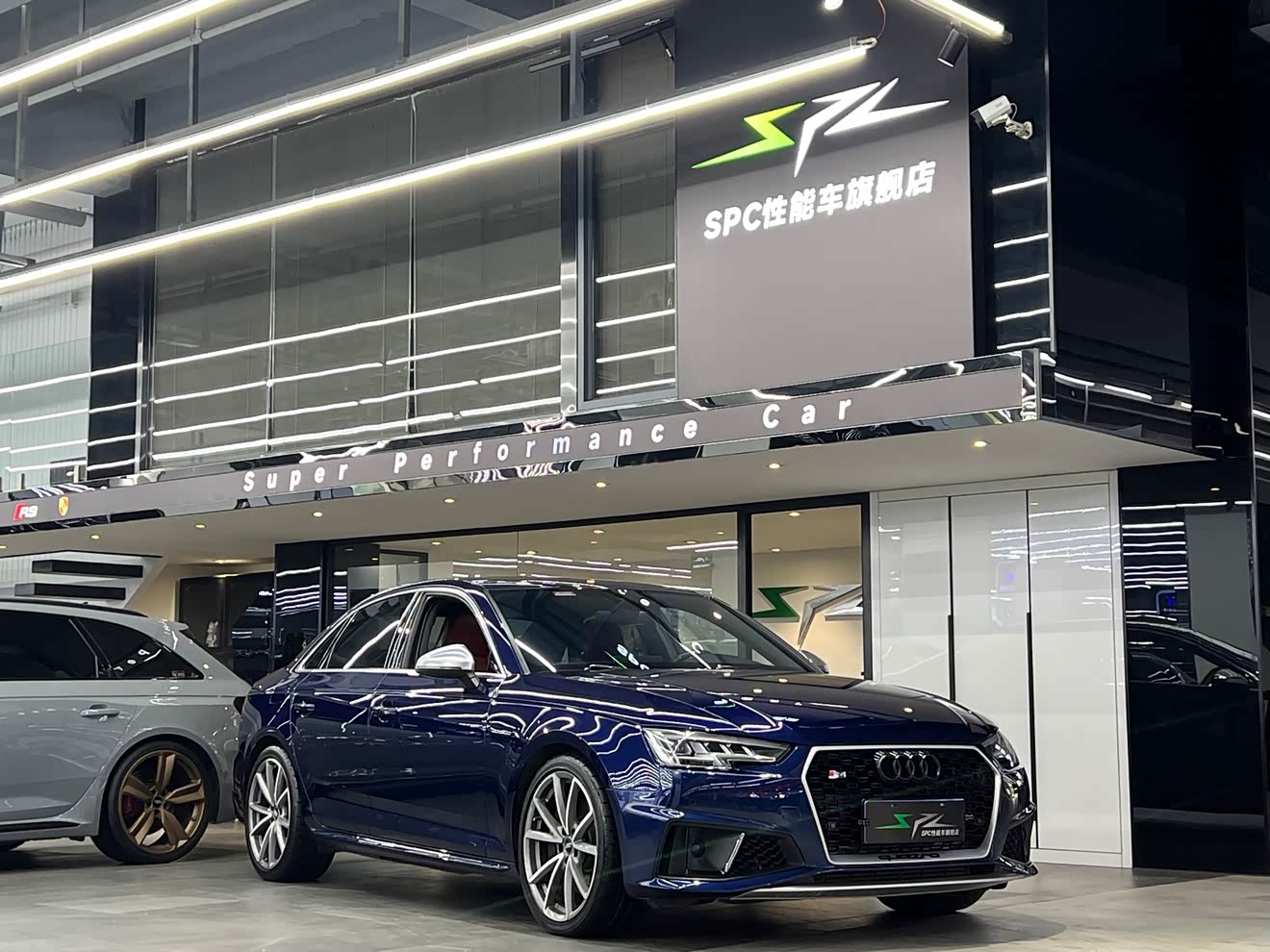 Audi S4 2019 car image 