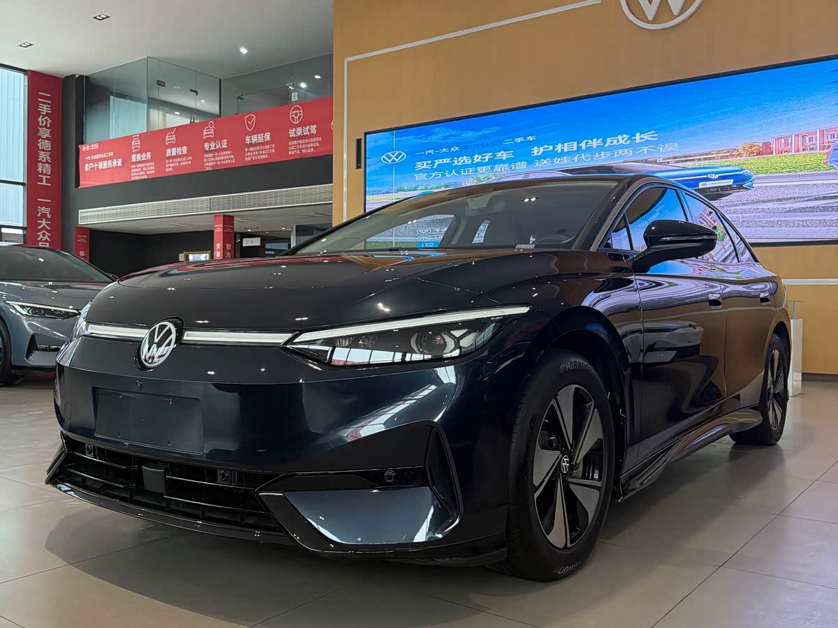 Volkswagen ID.7 Vizzion 2024 immagine di auto 