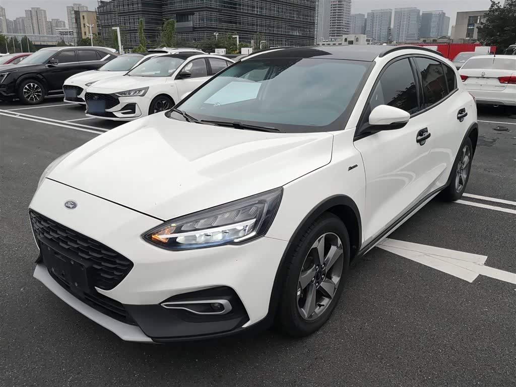 Ford Focus Active 2021 car image 