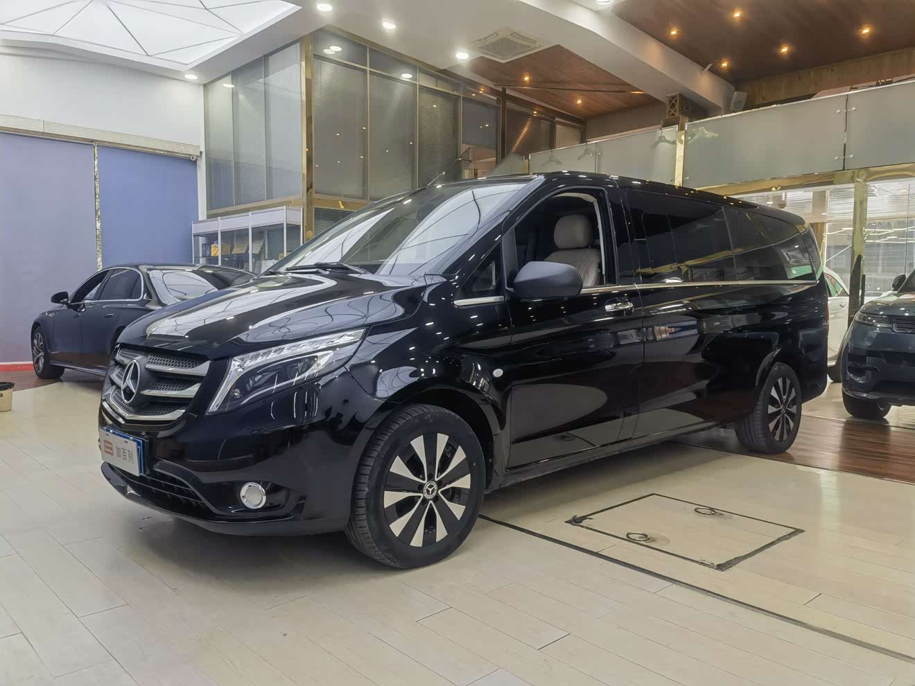 Mercedes-Benz Vito 2018 car image 