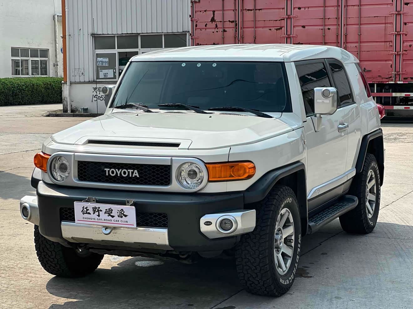 Toyota FJ Cruiser 2017 car image 