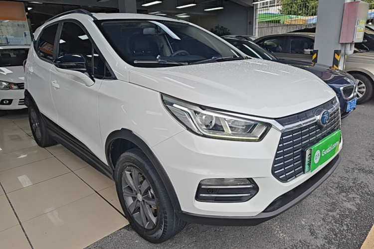 BYD Yuan New Energy 2019 #4 BYD Yuan New Energy 2019 car image #4