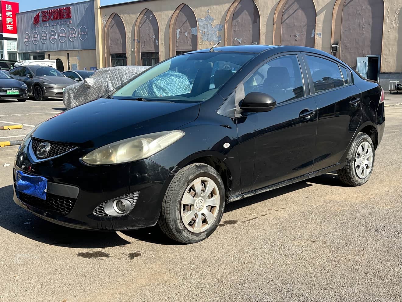 Mazda 2 Sedan 2009 汽车图片 