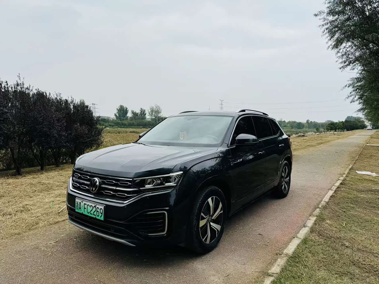 Volkswagen Tayron GTE 2021 car image 