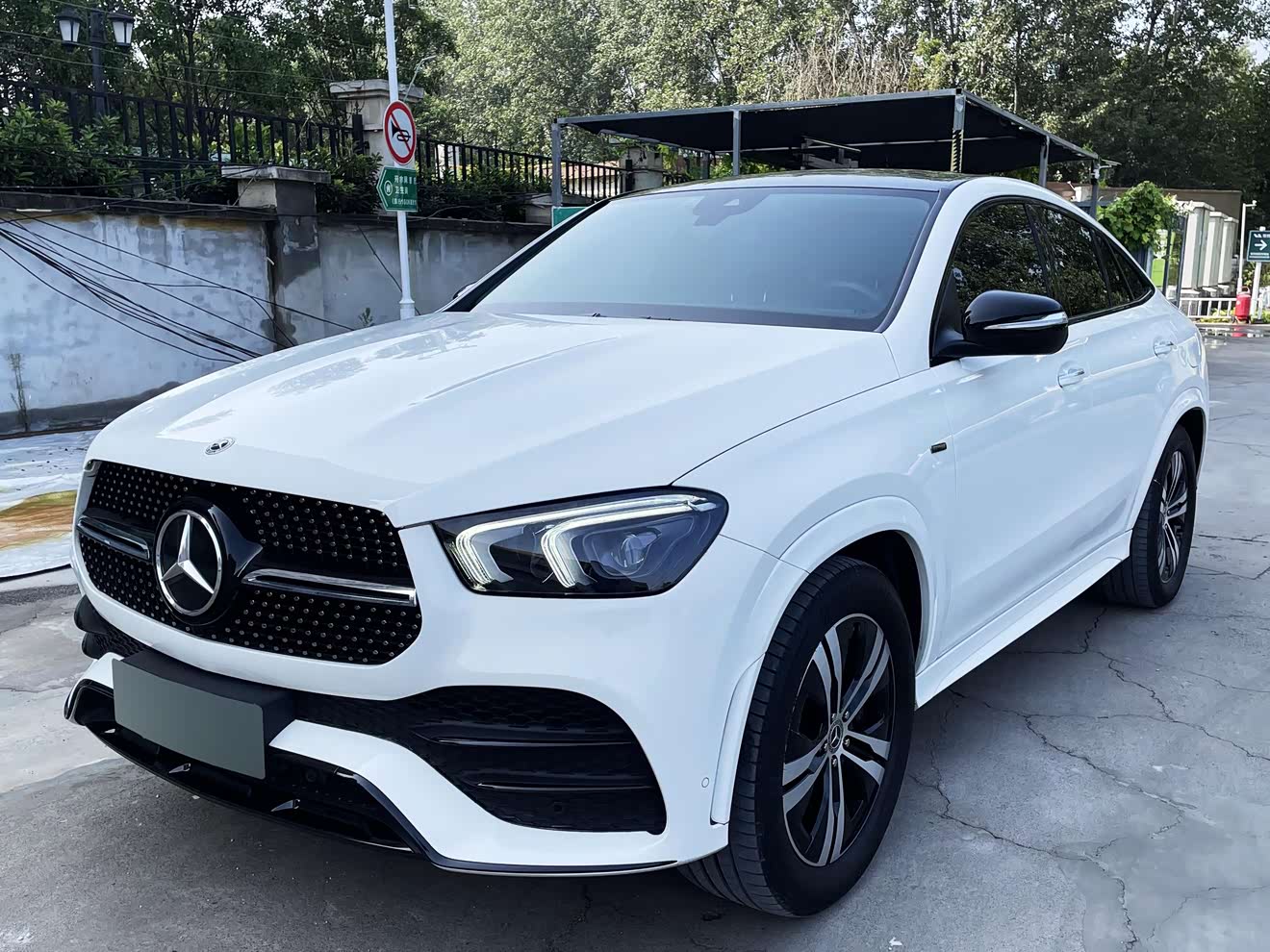 Mercedes-Benz GLE Coupe New Energy 2021 汽车图片 