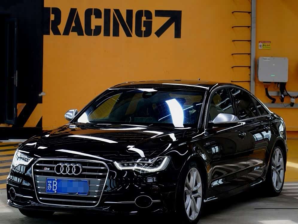 Audi S6 2014 car image 