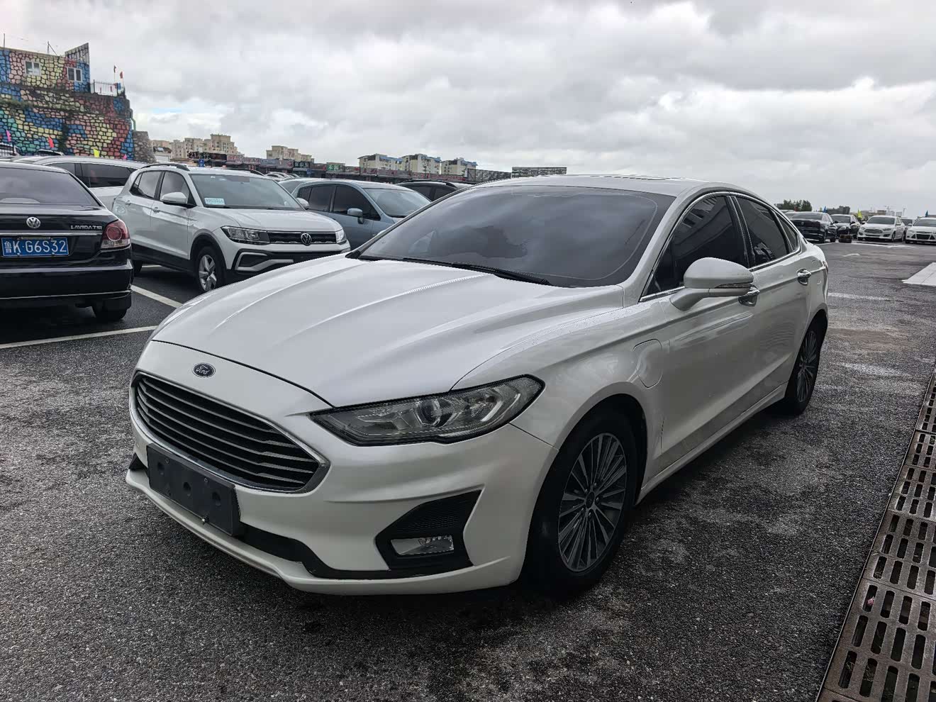 Ford Mondeo New Energy 2020 car image 