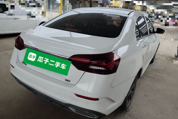 GEELY Emgrand 2022 #7 GEELY Emgrand 2022 car image #7