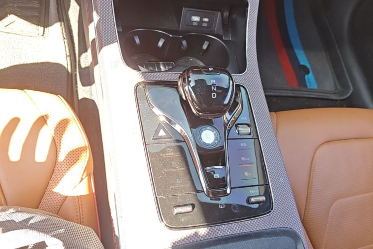 BYD Han 2022 car image #14