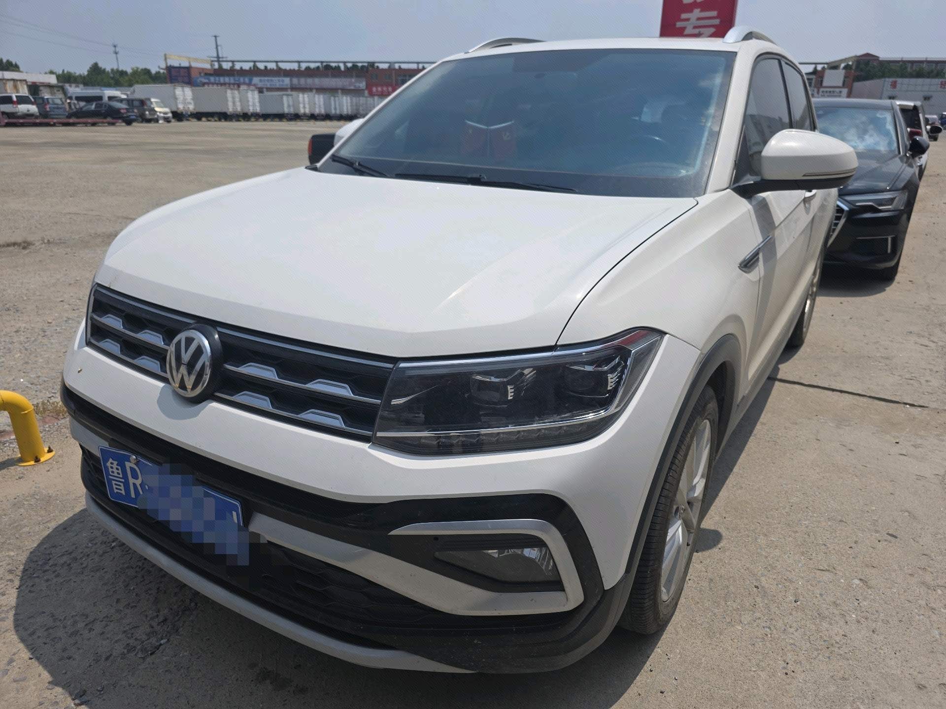 Volkswagen T-Cross 2019 Volkswagen T-Cross 2019 car image