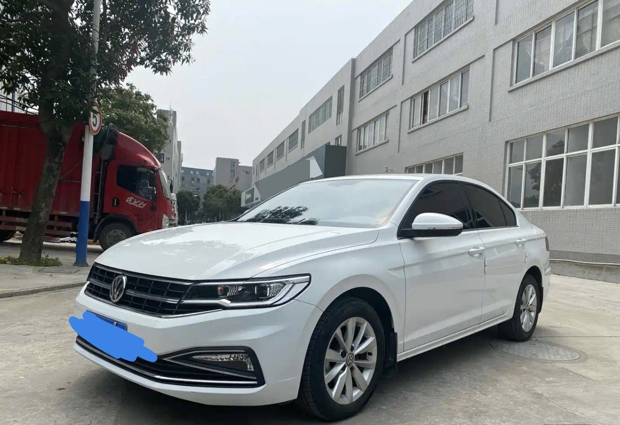Volkswagen Bora 2020 car image 