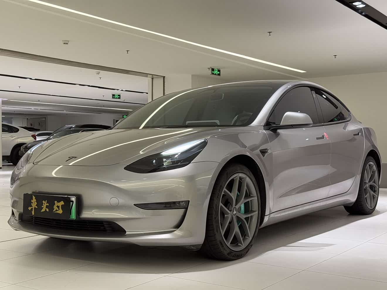 Tesla Model 3 2021 Tesla Model 3 2021 صورة سيارة