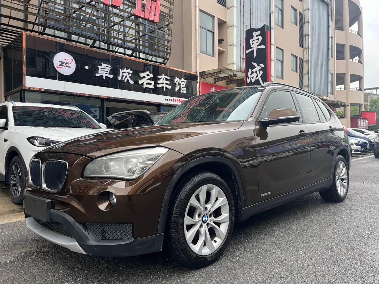 BMW X1 (Imported) 2013 car image 