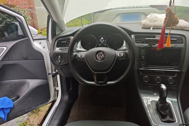 Volkswagen Golf 2018 #15 Volkswagen Golf 2018 car image #15
