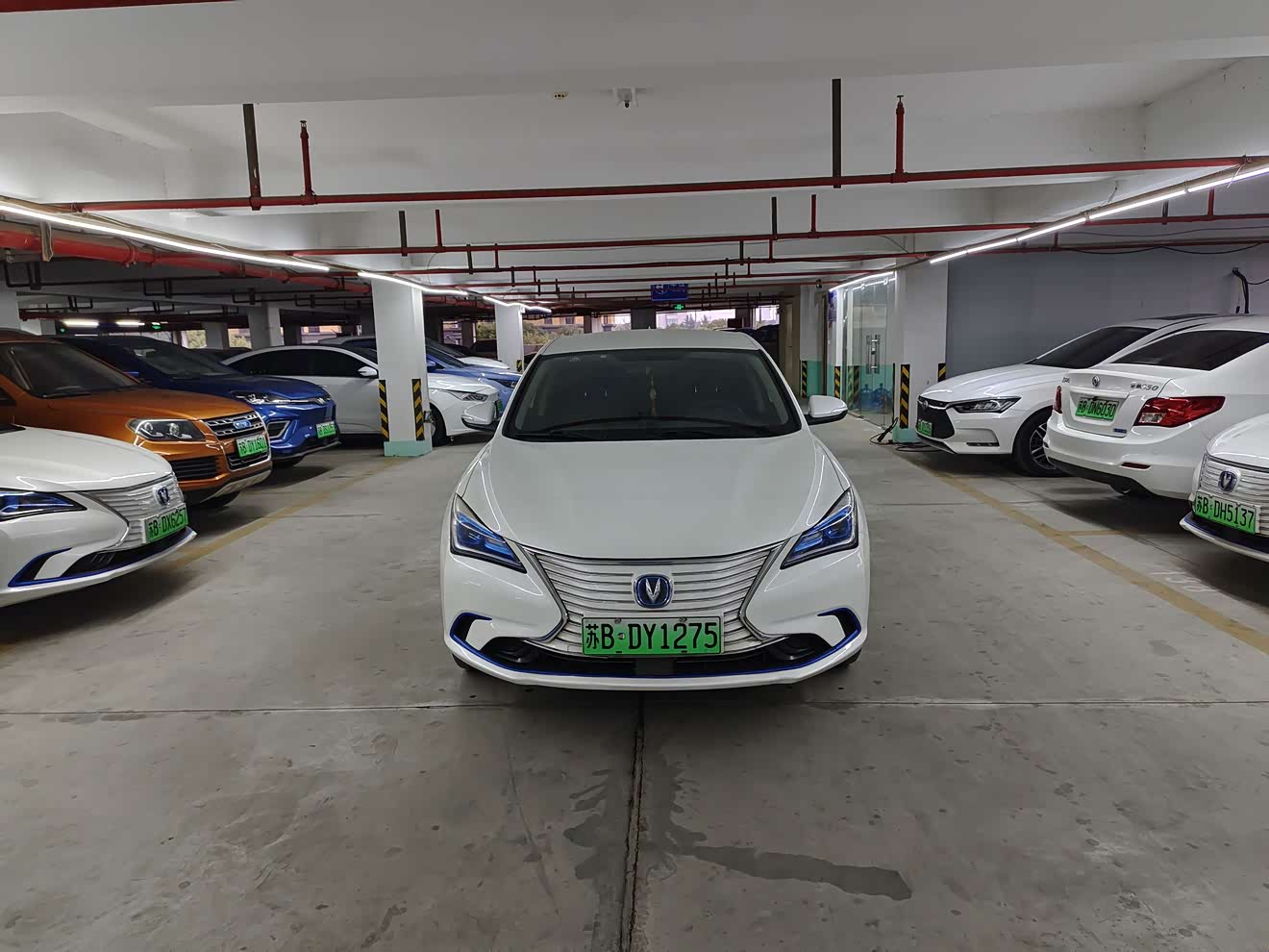 Changan Eado EV 2018 car image 