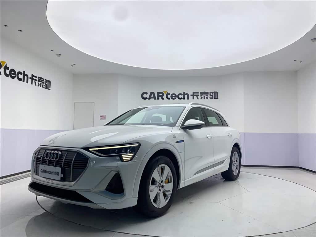 Mercedes-Benz SLK AMG 2025 صورة سيارة 