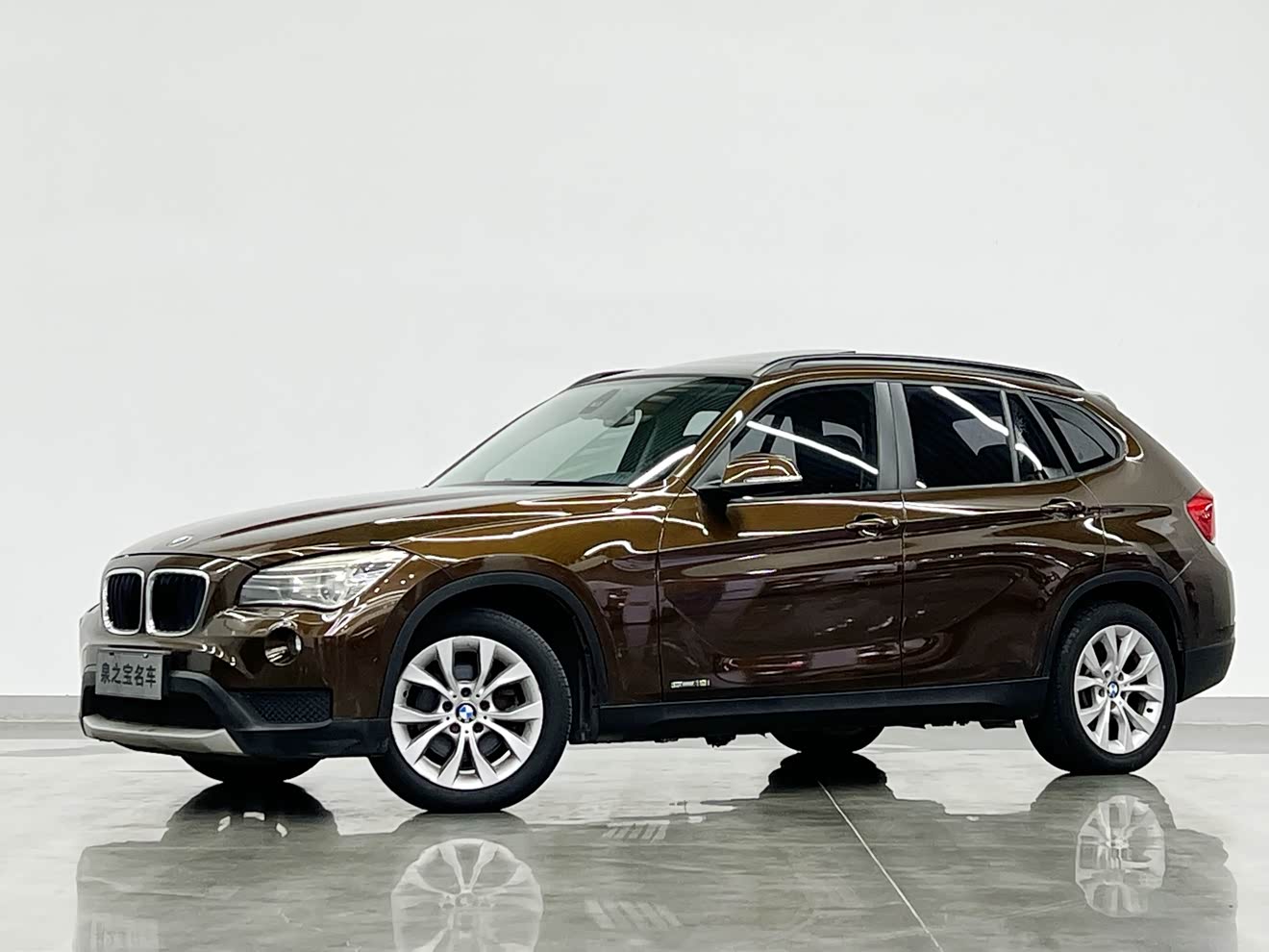 BMW X1 (Imported) 2013 car image 