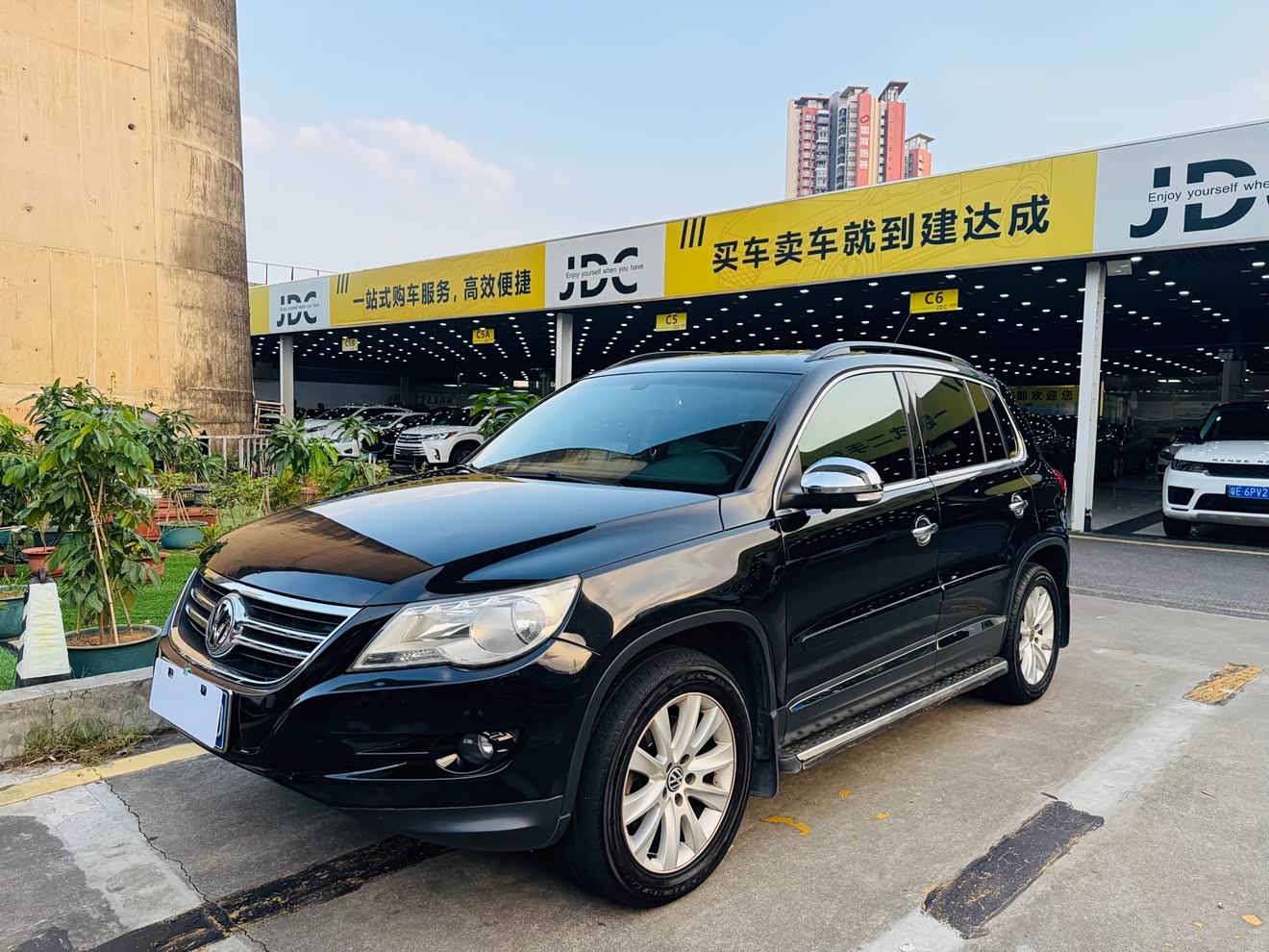 Volkswagen Tiguan 2011 汽车图片 