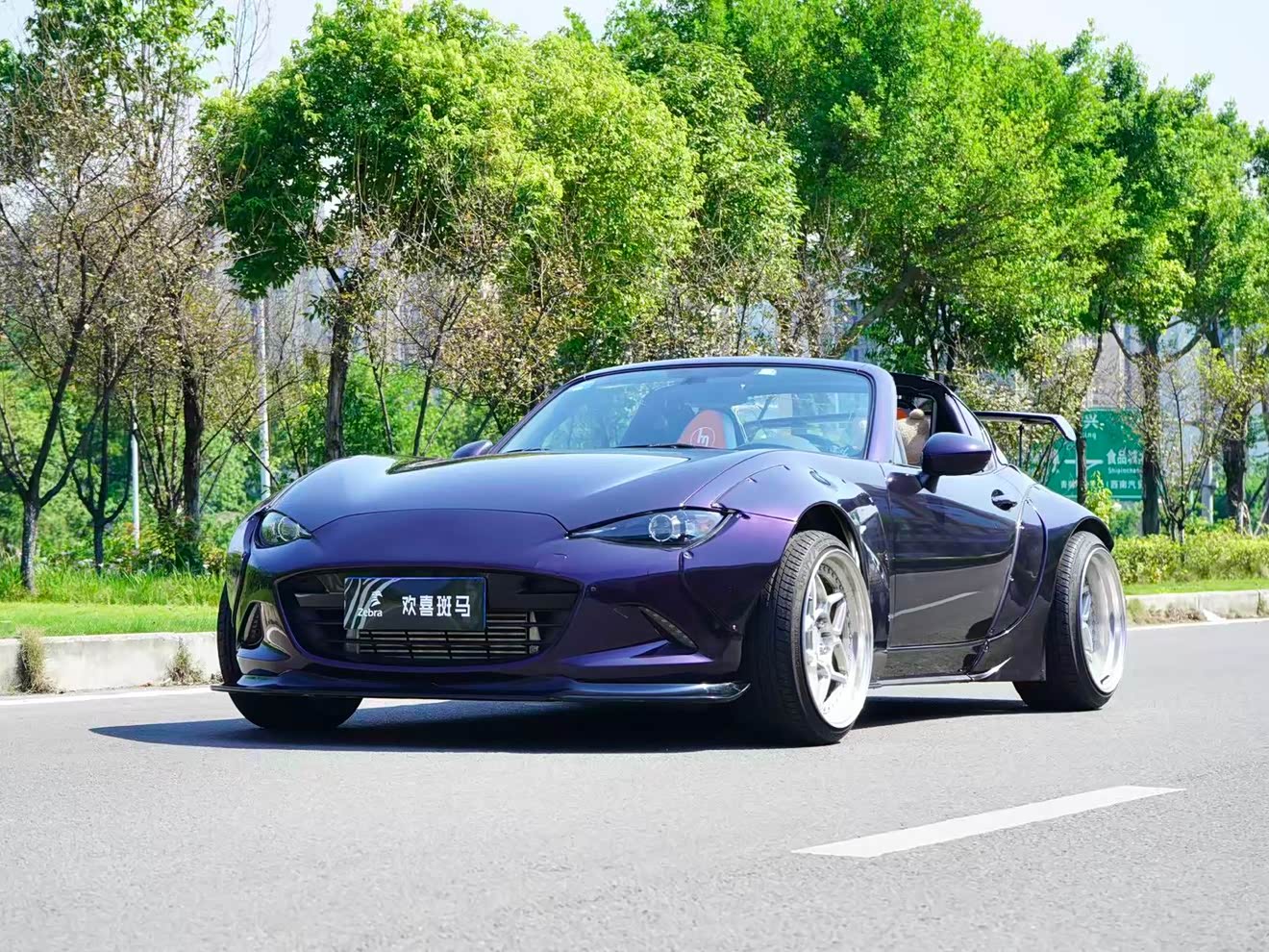 GEELY Monjaro MHEV 2023 car image 