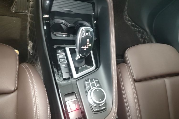 BMW X1 2021 car image #14