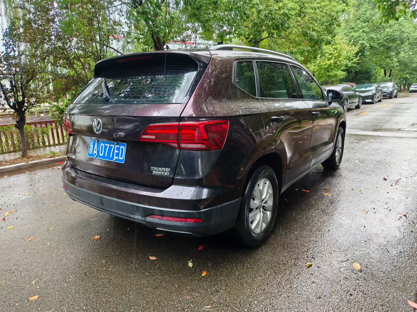 2019 car image #7