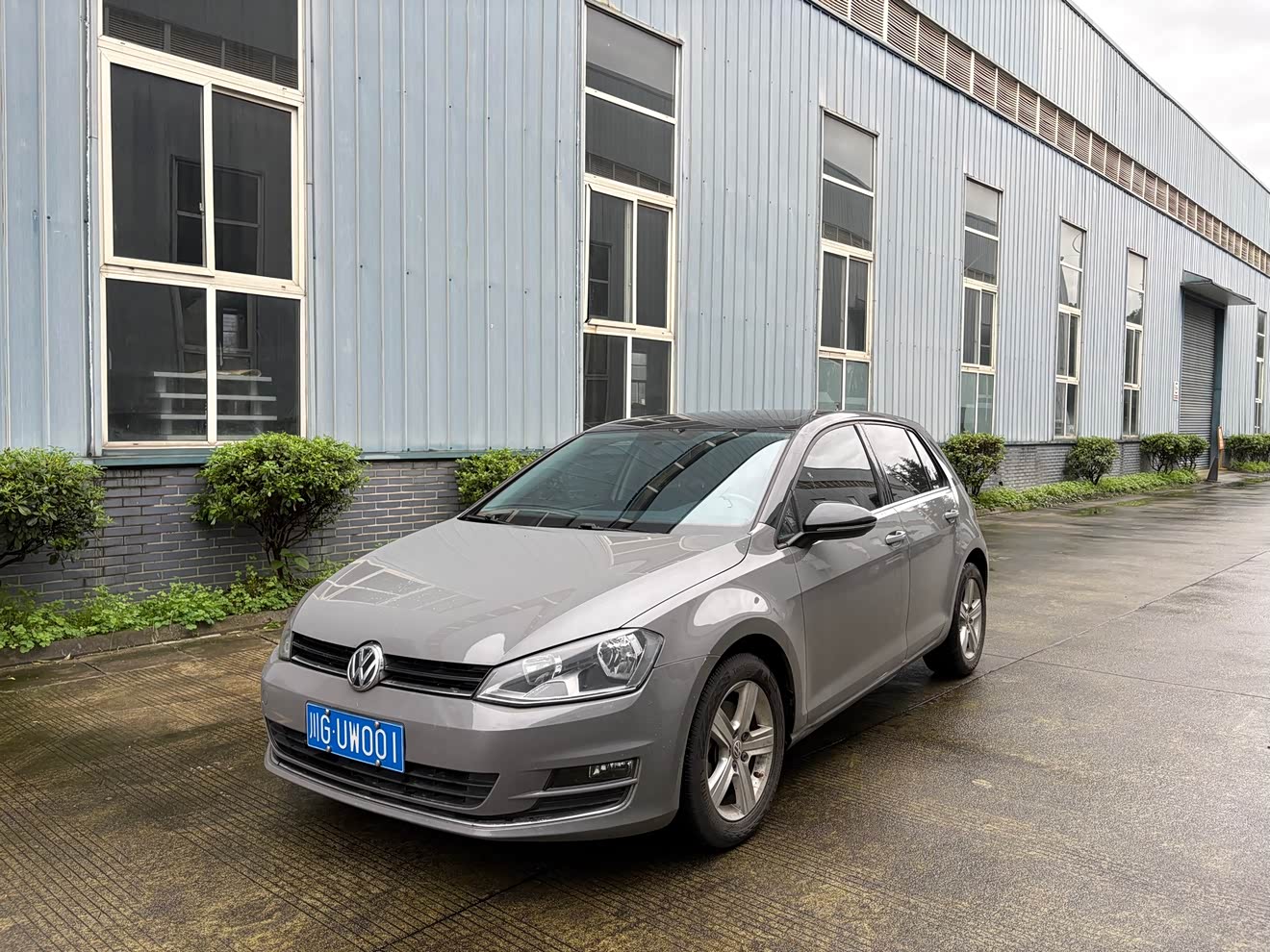 Volkswagen Golf 2016 car image 